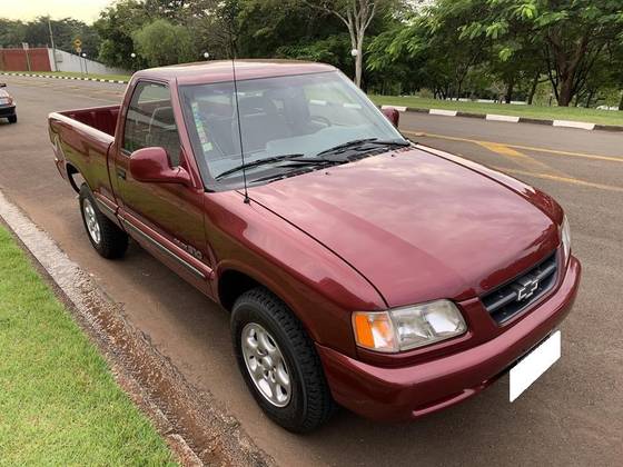 CHEVROLET S10 2.2 EFI DLX 4X2 CS 8V GASOLINA 2P MANUAL CHEVROLET S10 2.2 EFI DLX 4X2 CS 8V GASOLINA 2P MANUAL